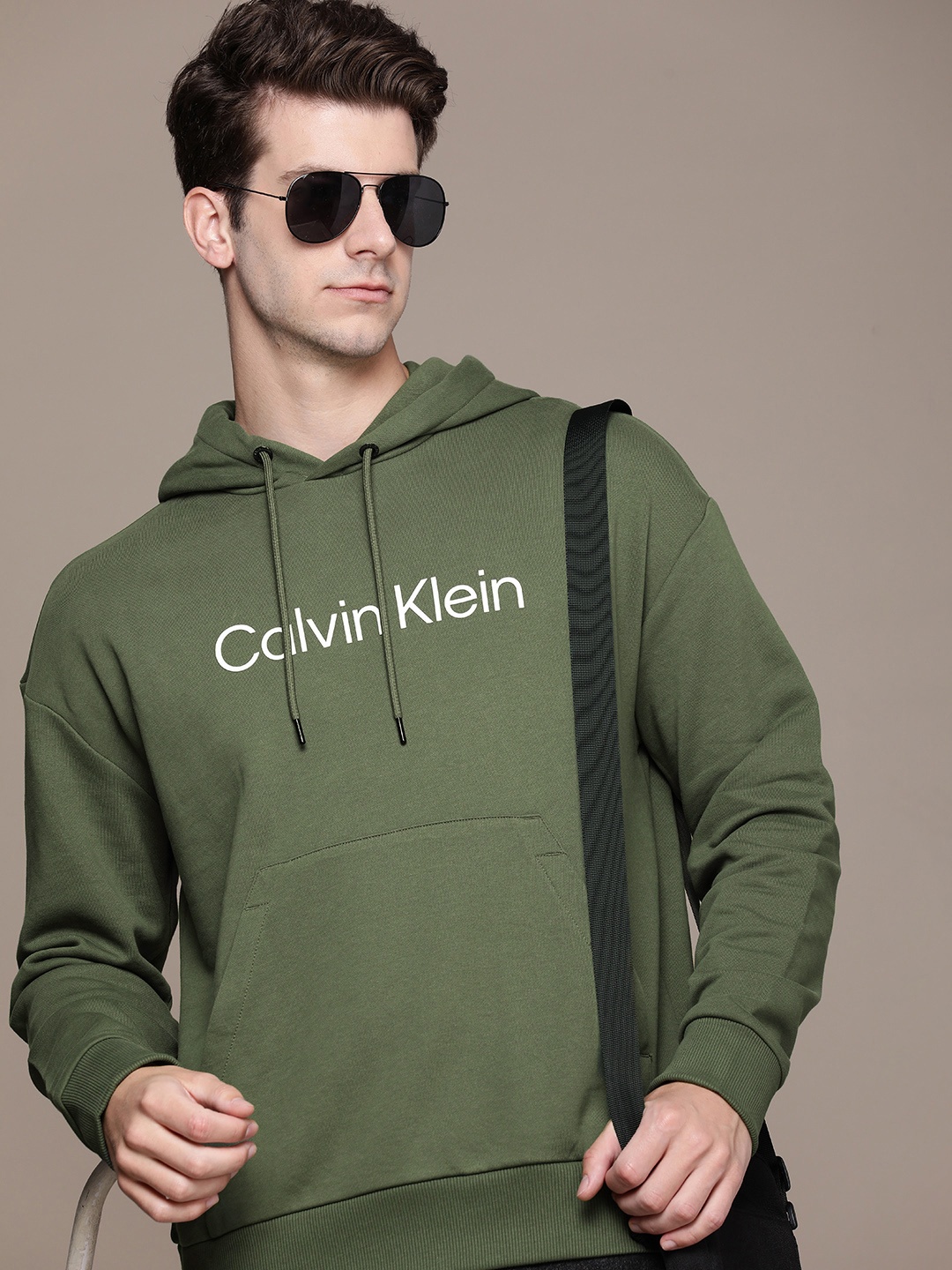 

Calvin Klein Jeans Brand Logo Printed Hooded Pure Cotton Sweatshirt, Olive