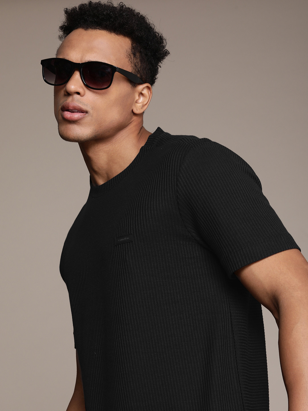 

Calvin Klein Jeans Pure Cotton Solid Regular Fit Casual T-shirt, Black