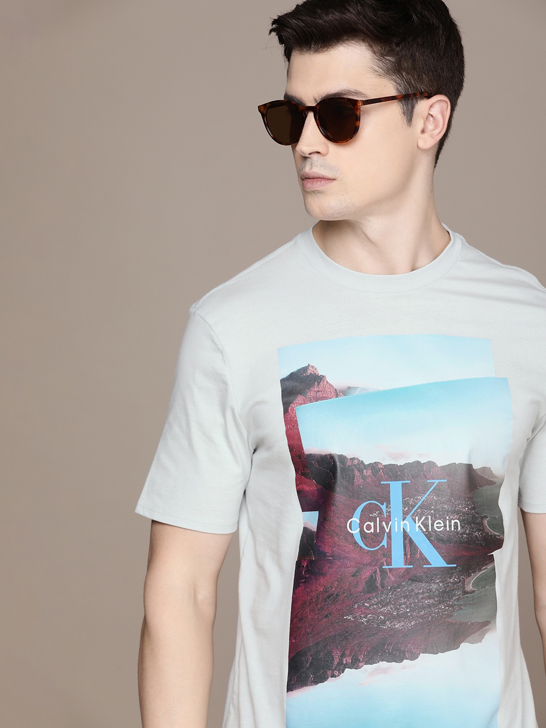 

Calvin Klein Jeans Graphic & Brand Logo Printed Pure Cotton T-shirt, Grey