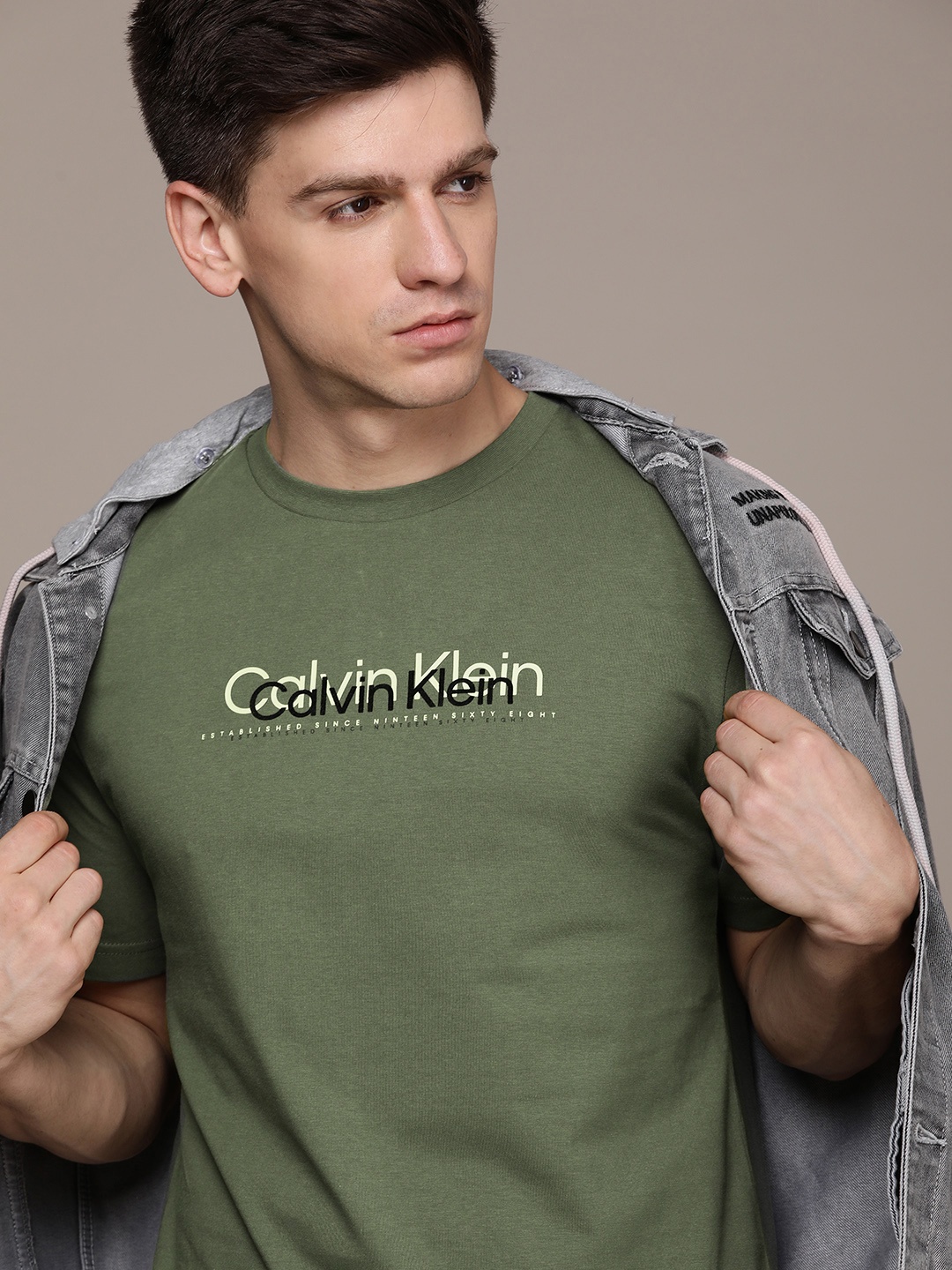 

Calvin Klein Jeans Pure Cotton Brand Logo Printed Casual T-shirt, Green