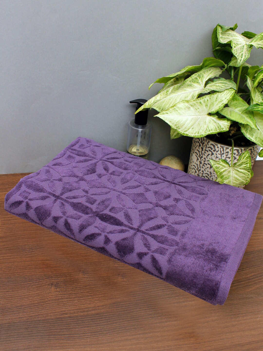 

AVI Living Purple Self-Designed 350 GSM Pure Cotton Bath Towel