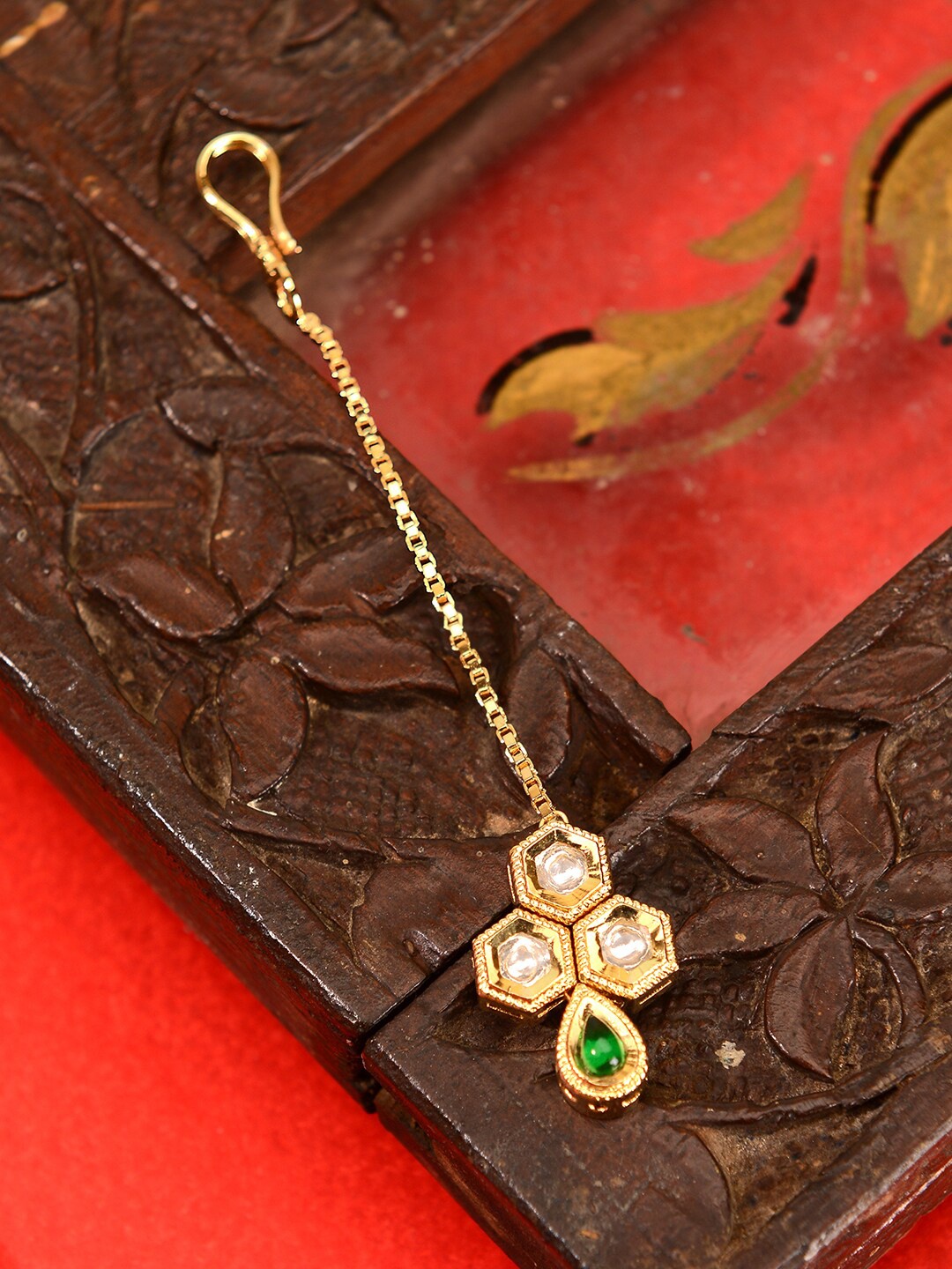

LAIDA 22K Gold-Plated Kundan Maang Tikka