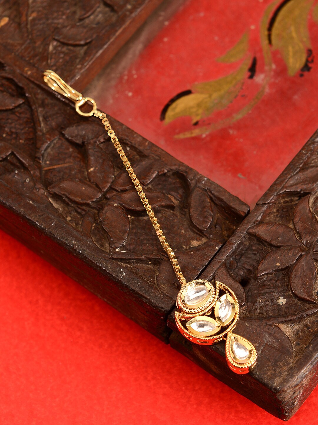 

LAIDA 22K Gold-Plated Kundan Maang Tikka