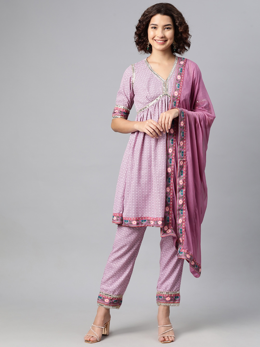 

V TRADITION Women Ethnic Motifs Printed Pleated Gotta Patti Kurta with Trousers & Dupatta, Purple
