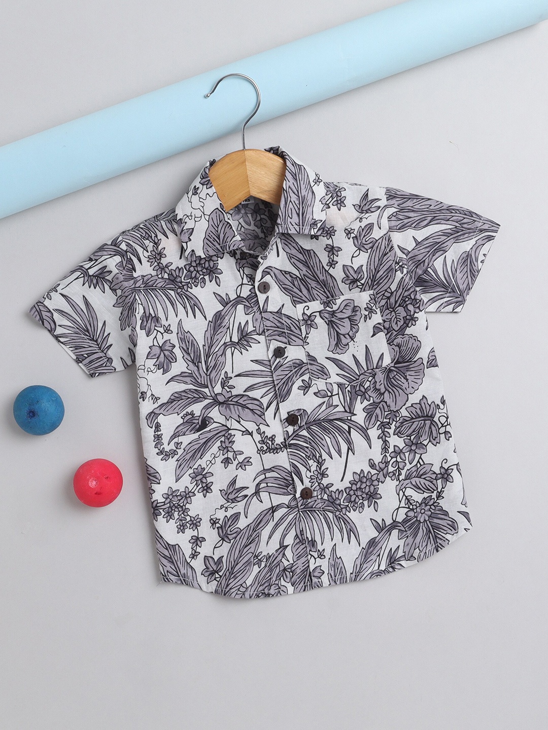 

The Magic Wand Boys Floral Printed Pure Cotton Casual Shirt, Grey