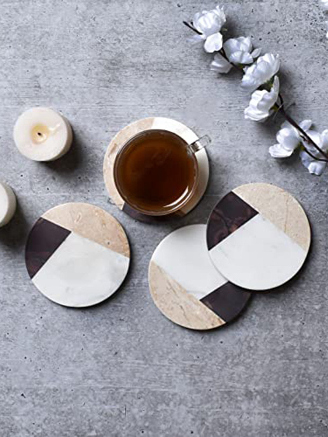 

Perpetual 4-Pcs Brown Colourblocked Round Marble Coasters With Brass Inlay Work