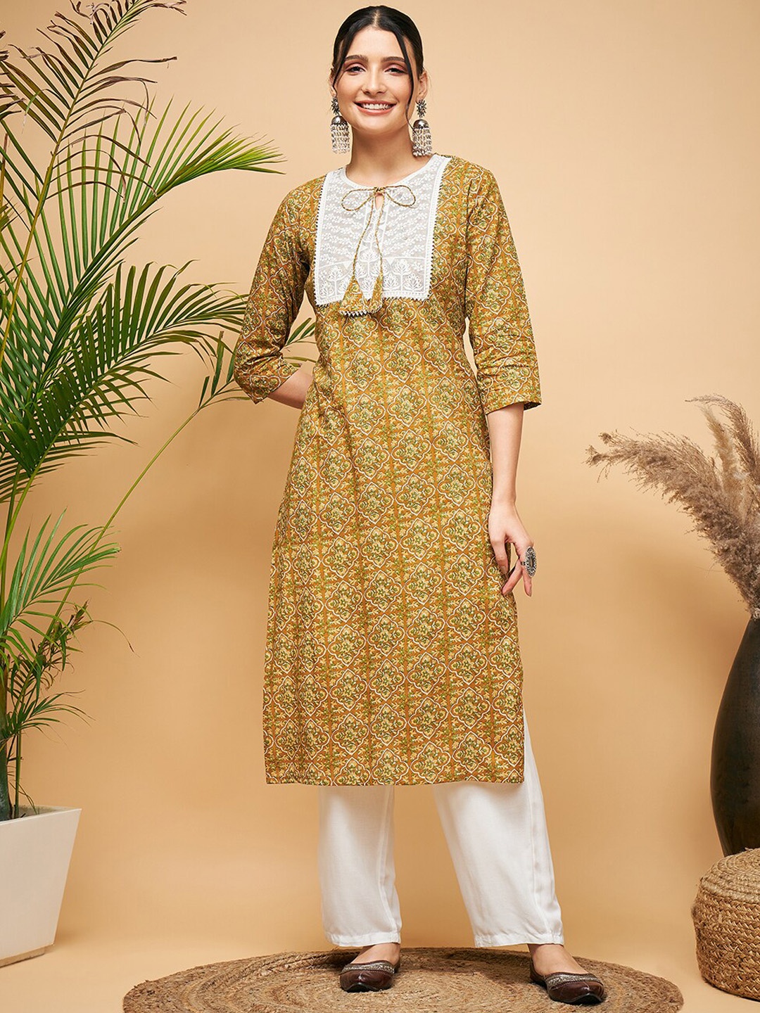 

InWeave Ethnic Motifs Printed Cotton Straight Kurta, Olive