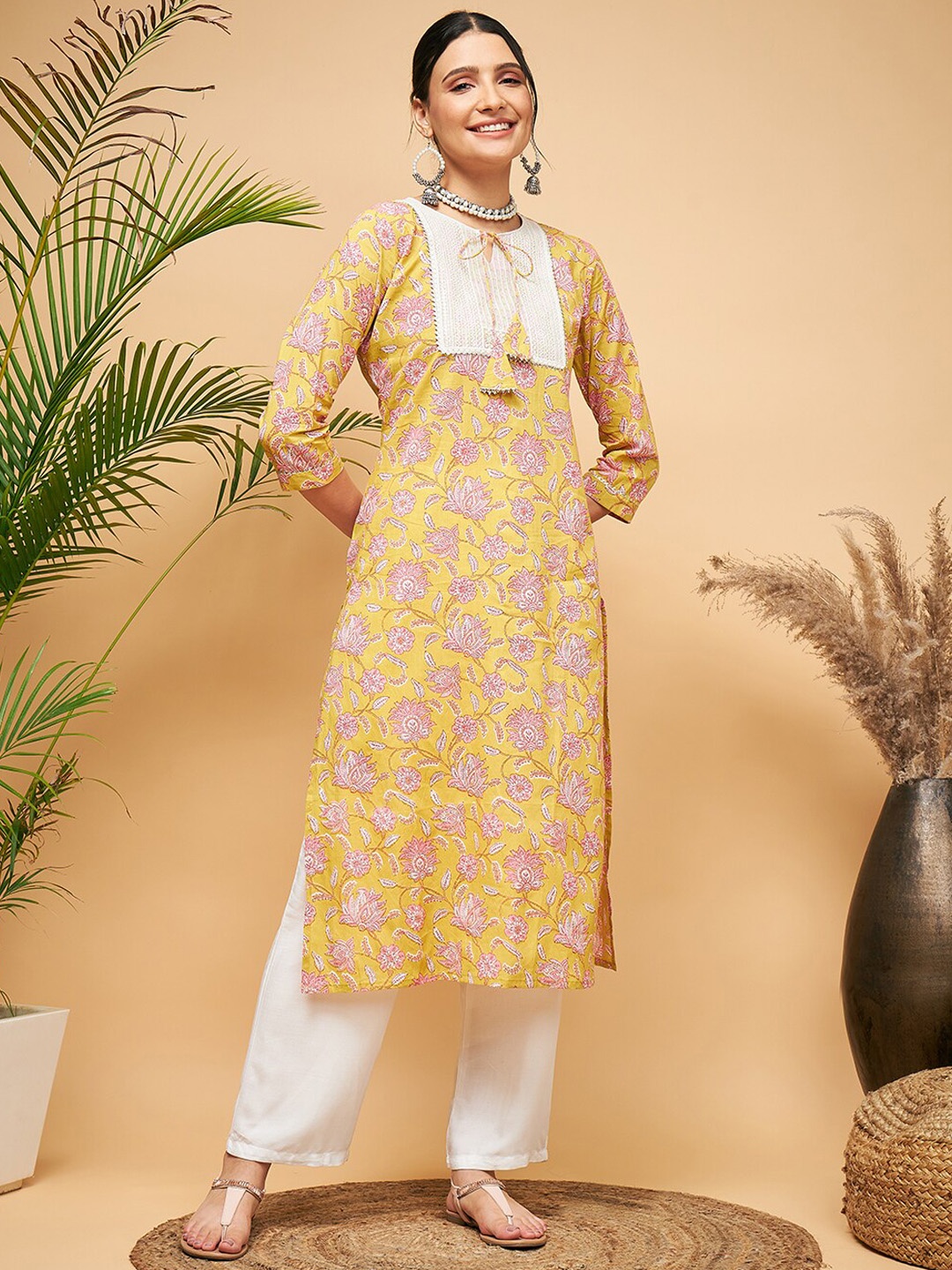 

InWeave Yellow Floral Printed Thread Work Cotton Kurta