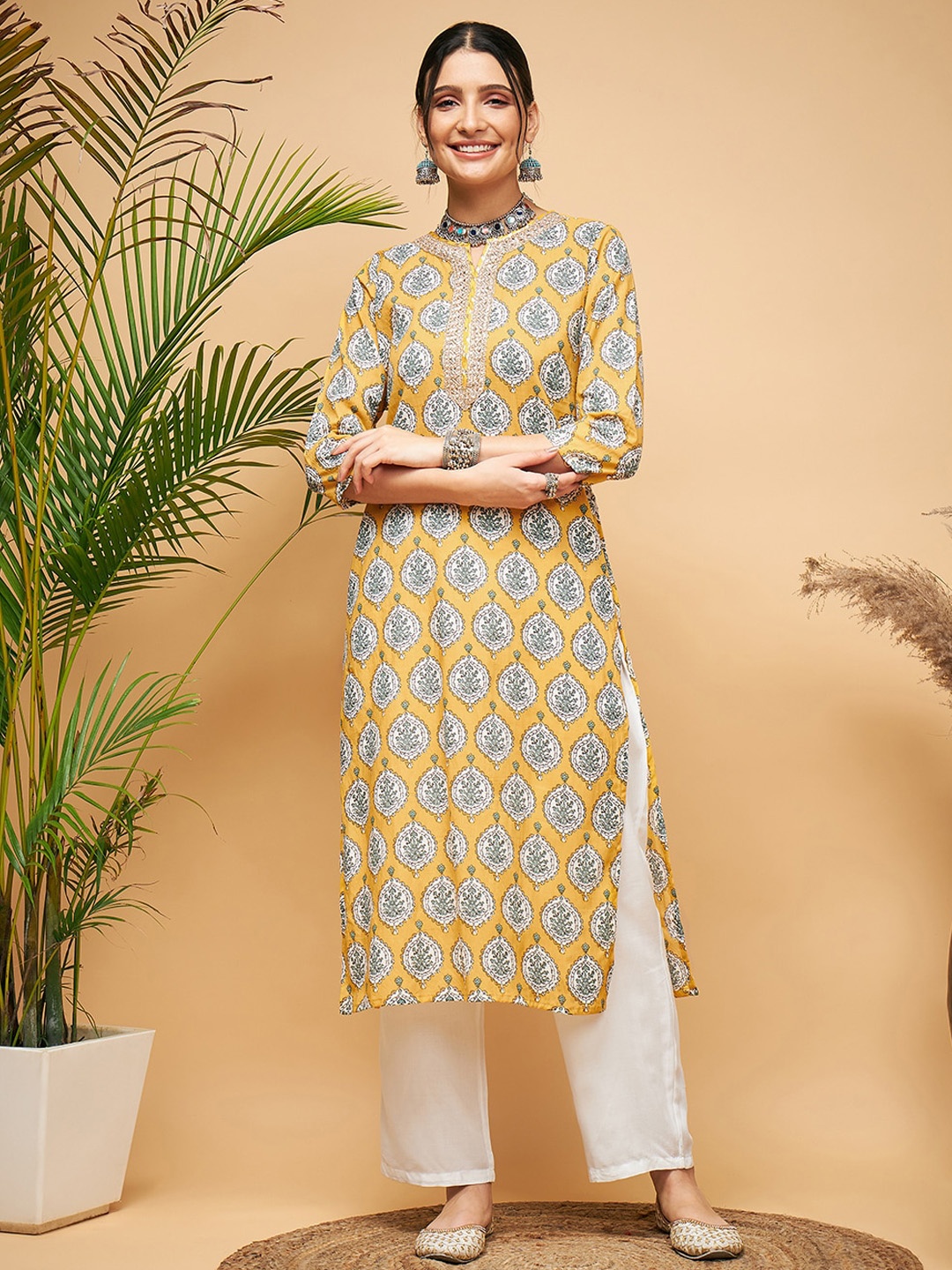 

InWeave Yellow Ethnic Motifs Printed Cotton Kurta