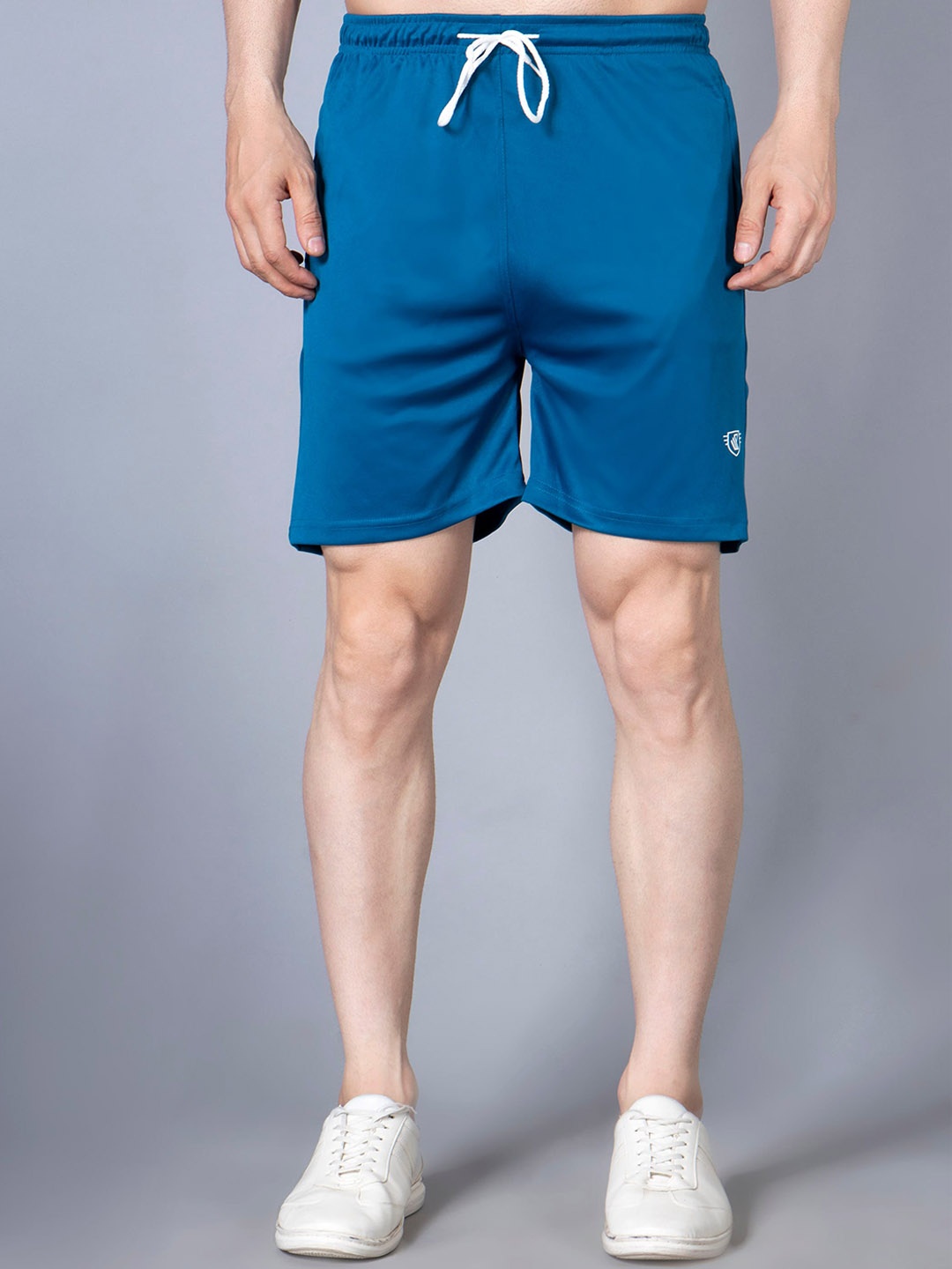 

WE PERFECT Men Mid-Rise Knitted Shorts, Blue