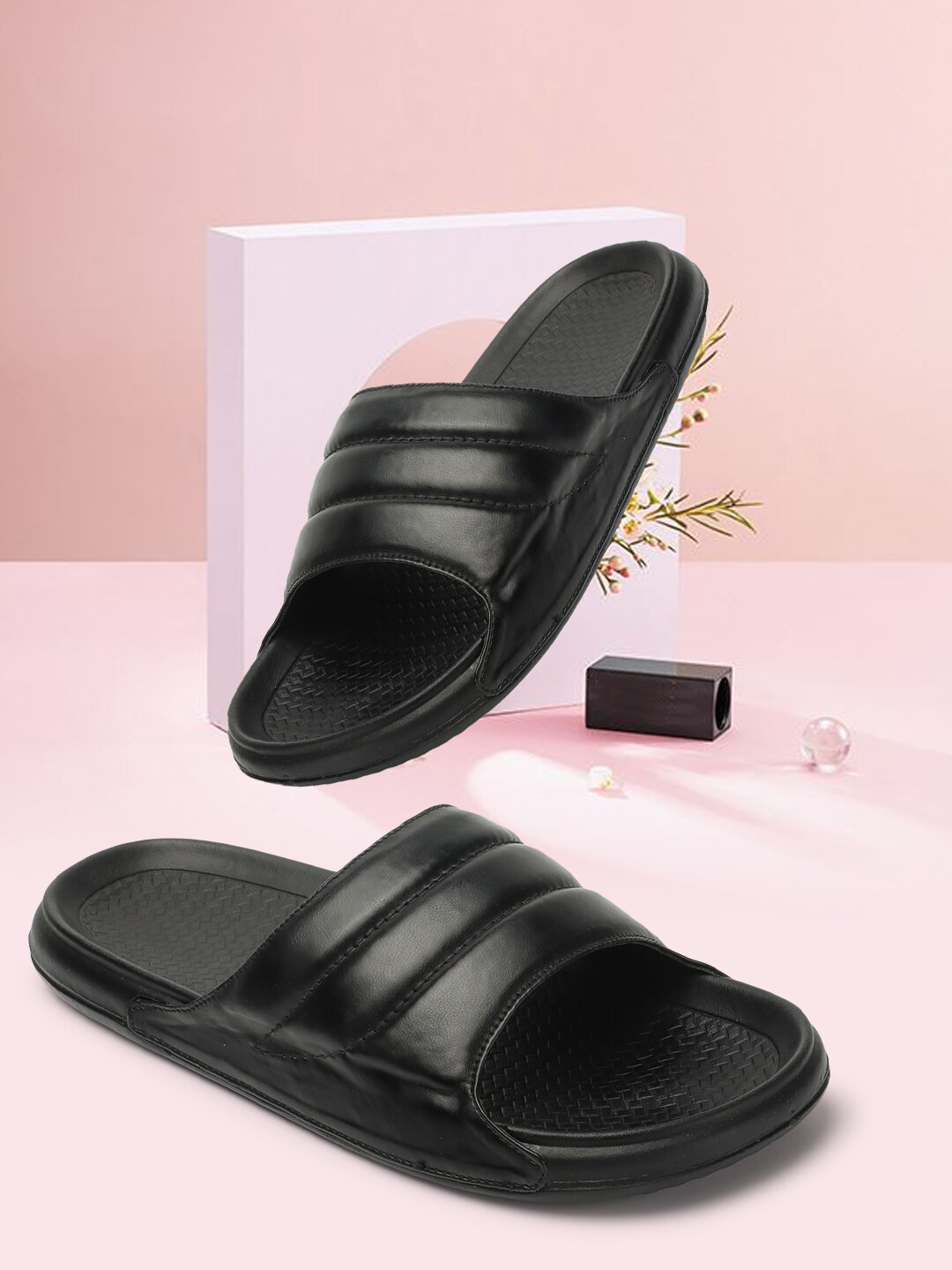 

PERY PAO Men Self Design Sliders, Black