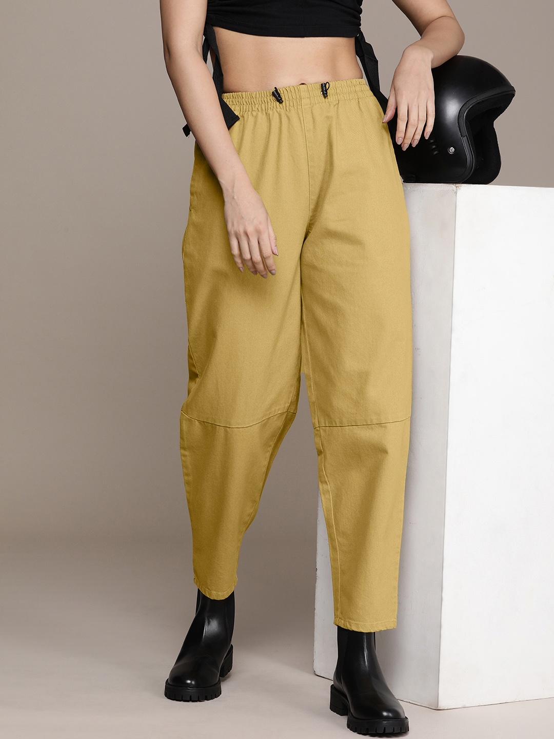 

The Roadster Life Co. Women Solid Mid-Rise Pure Cotton Regular Trousers, Mustard
