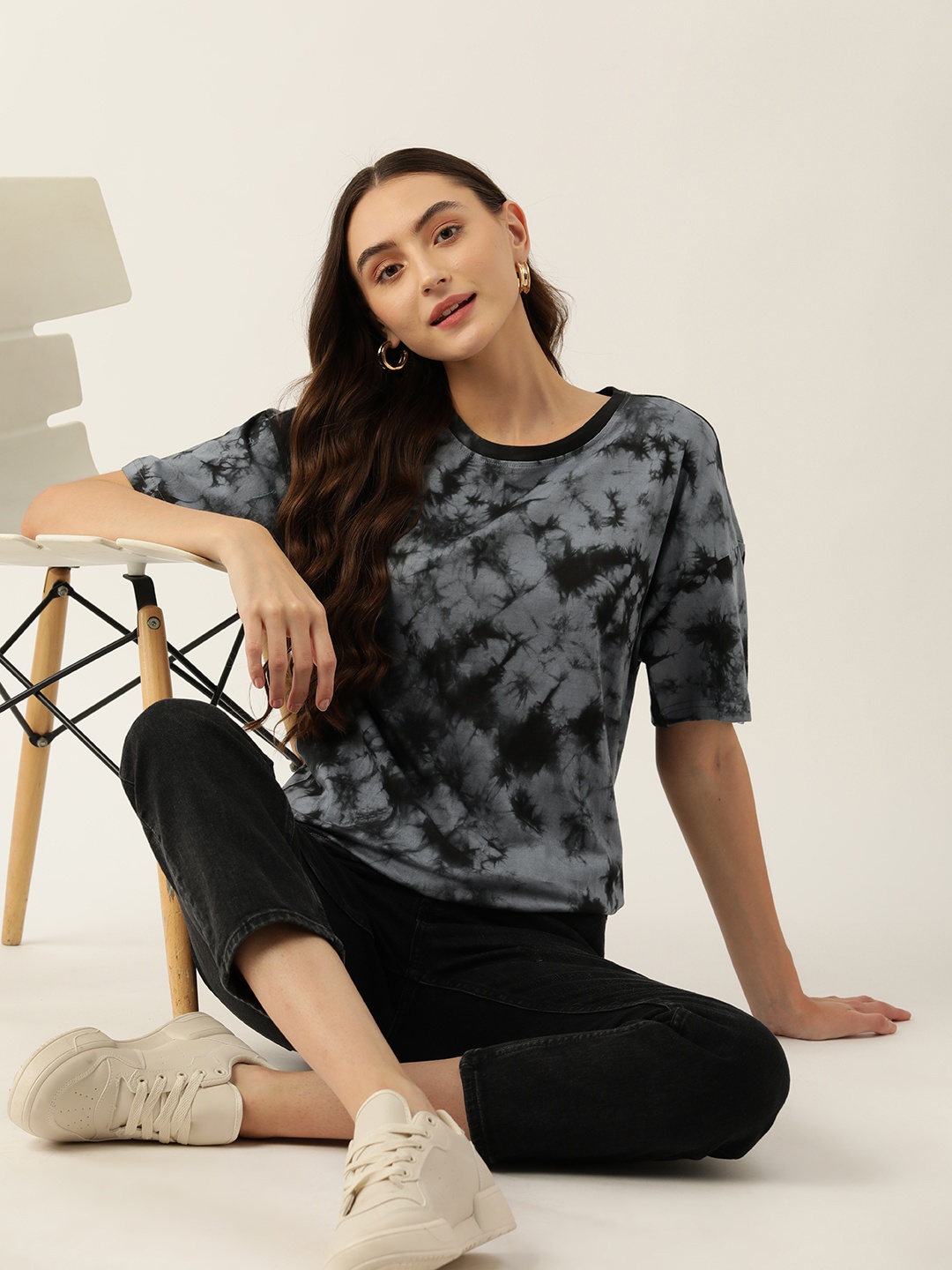 

DressBerry Tie and Dye Drop-Shoulder Sleeves Pure Cotton Longline T-shirt, Grey