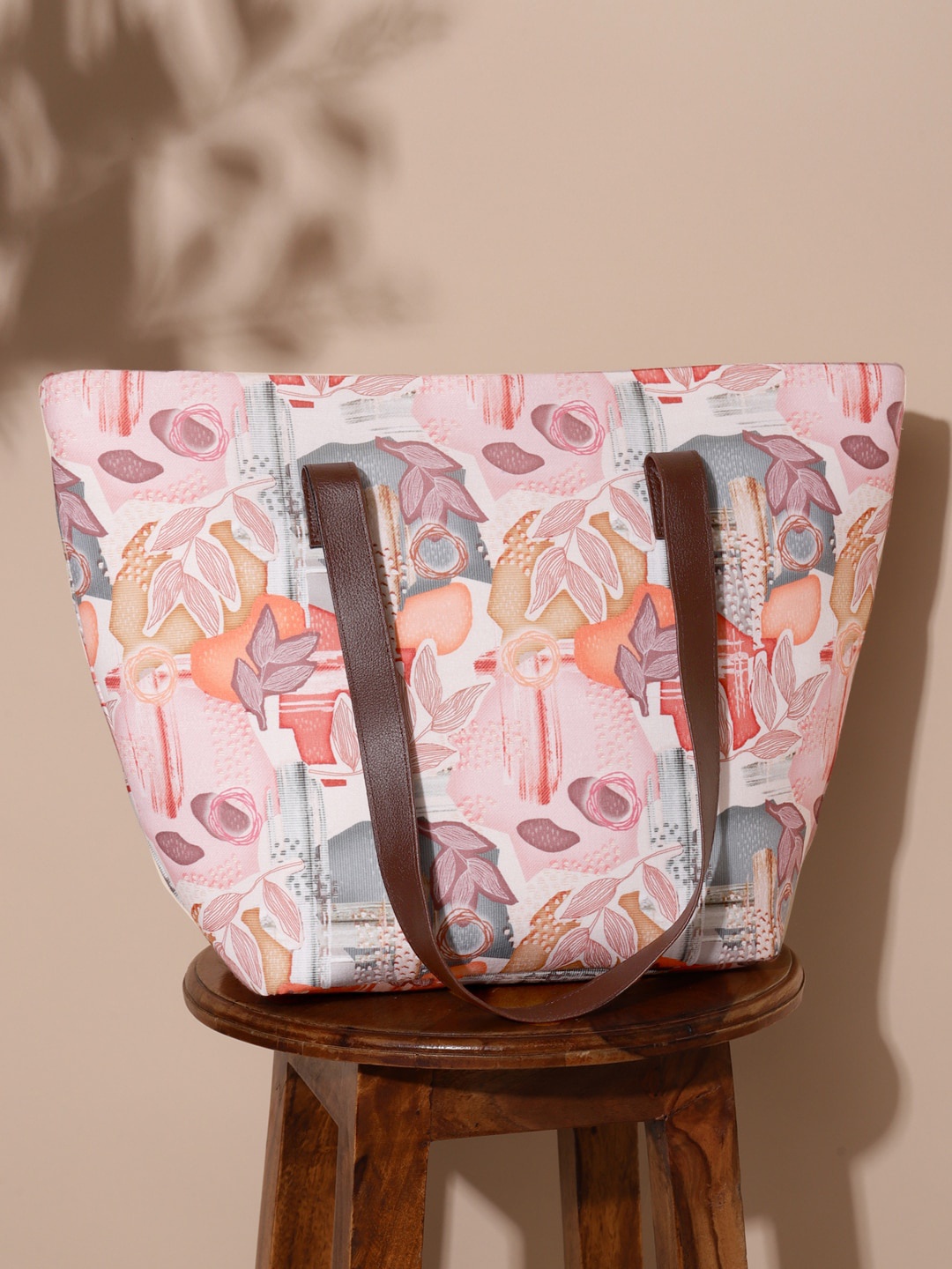 

DEEBACO Multicoloured Floral Printed Structured Tote Bag, Multi