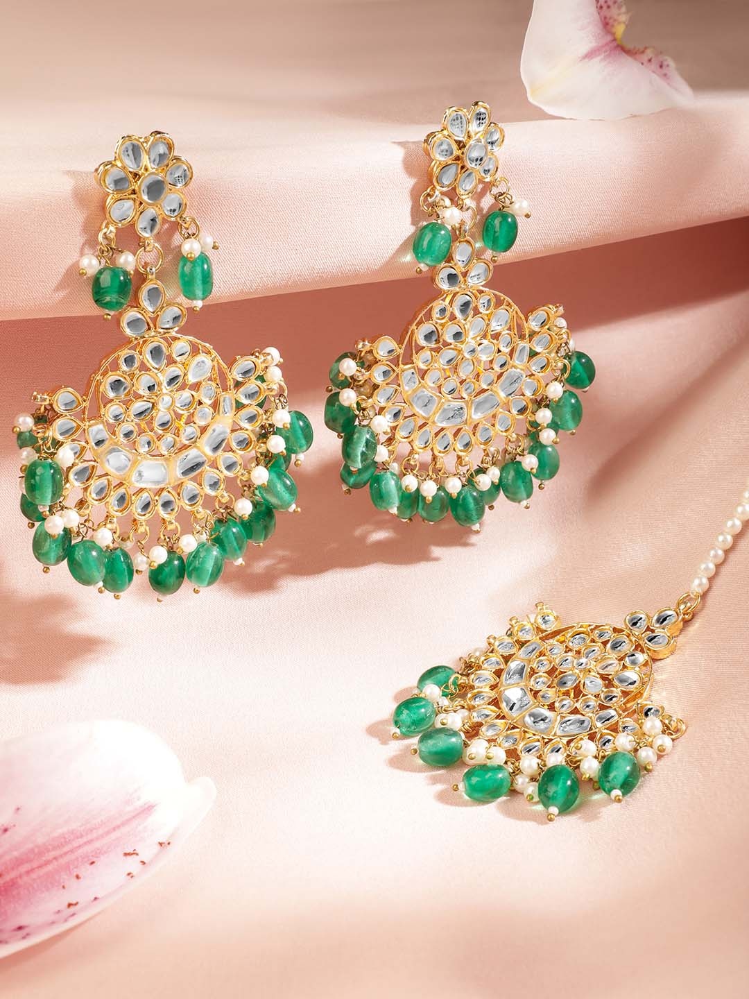 

Rubans 24K Gold Toned Green Beaded Polki Studded Mangtika & Chandbali Earring Set