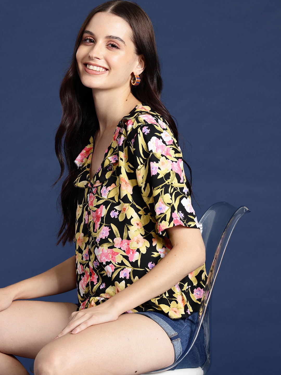 

Mast & Harbour Printed Ruffled Top, Black