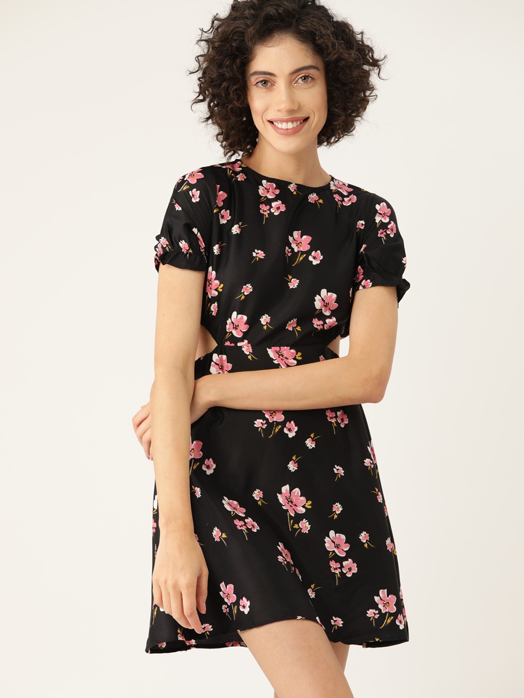

Mast & Harbour Cut-Out Floral Print Puff Sleeves A-Line Mini Dress, Black