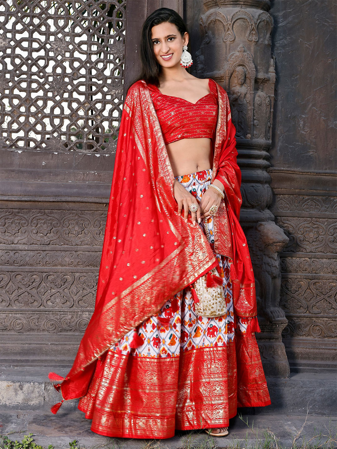 

ASPORA Embellished Foil Print Semi-Stitched Lehenga & Unstitched Blouse With Dupatta, Red