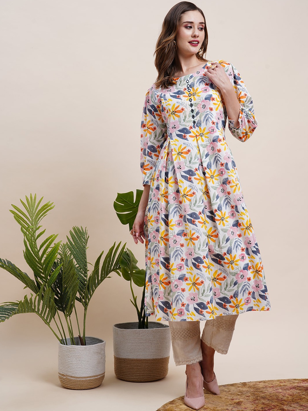 

FASHOR Yellow & Pink Floral Printed Round Neck Straight Cotton Anarkali Kurta