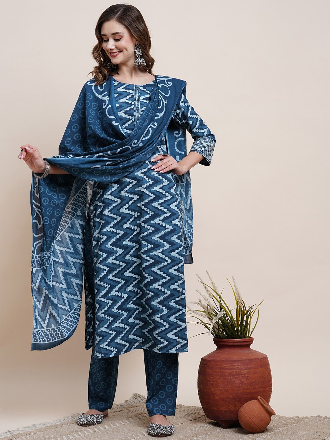 

FASHOR Blue Chevron Printed Pure Cotton Kurta & Trousers With Dupatta