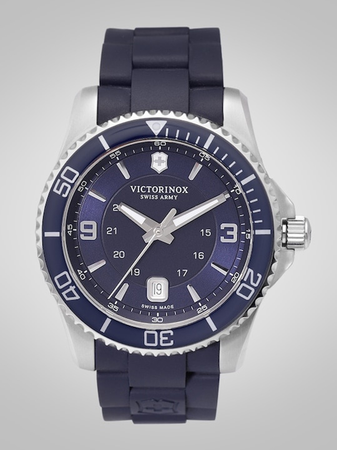 

Victorinox Maverick Men Dial & Straps Analogue Watch 241603, Blue