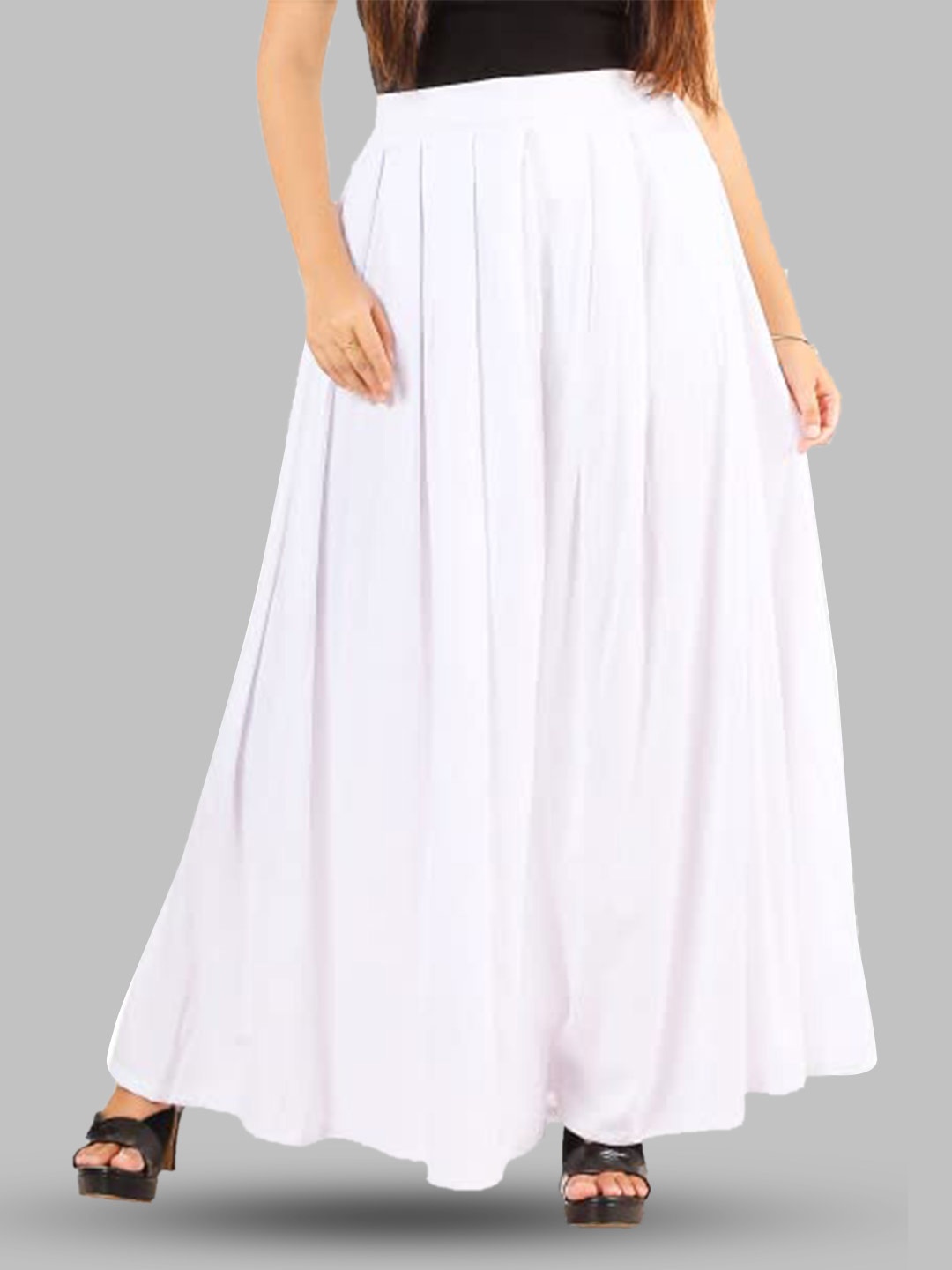 

CHANDERKASH Flared Knitted Palazzos, White