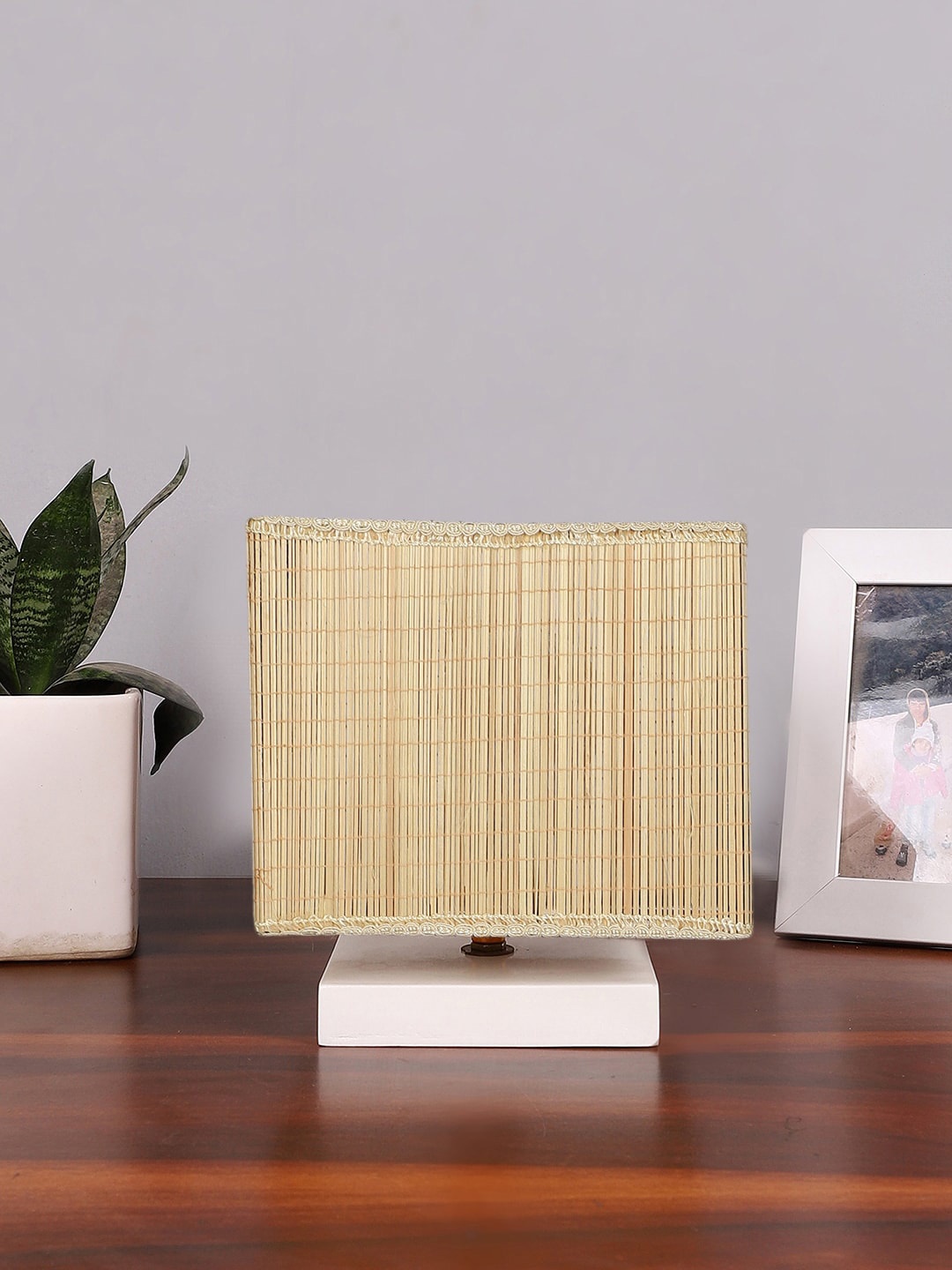 

Devansh Beige & White Textured Square Bamboo Table Lamp With Wooden Base