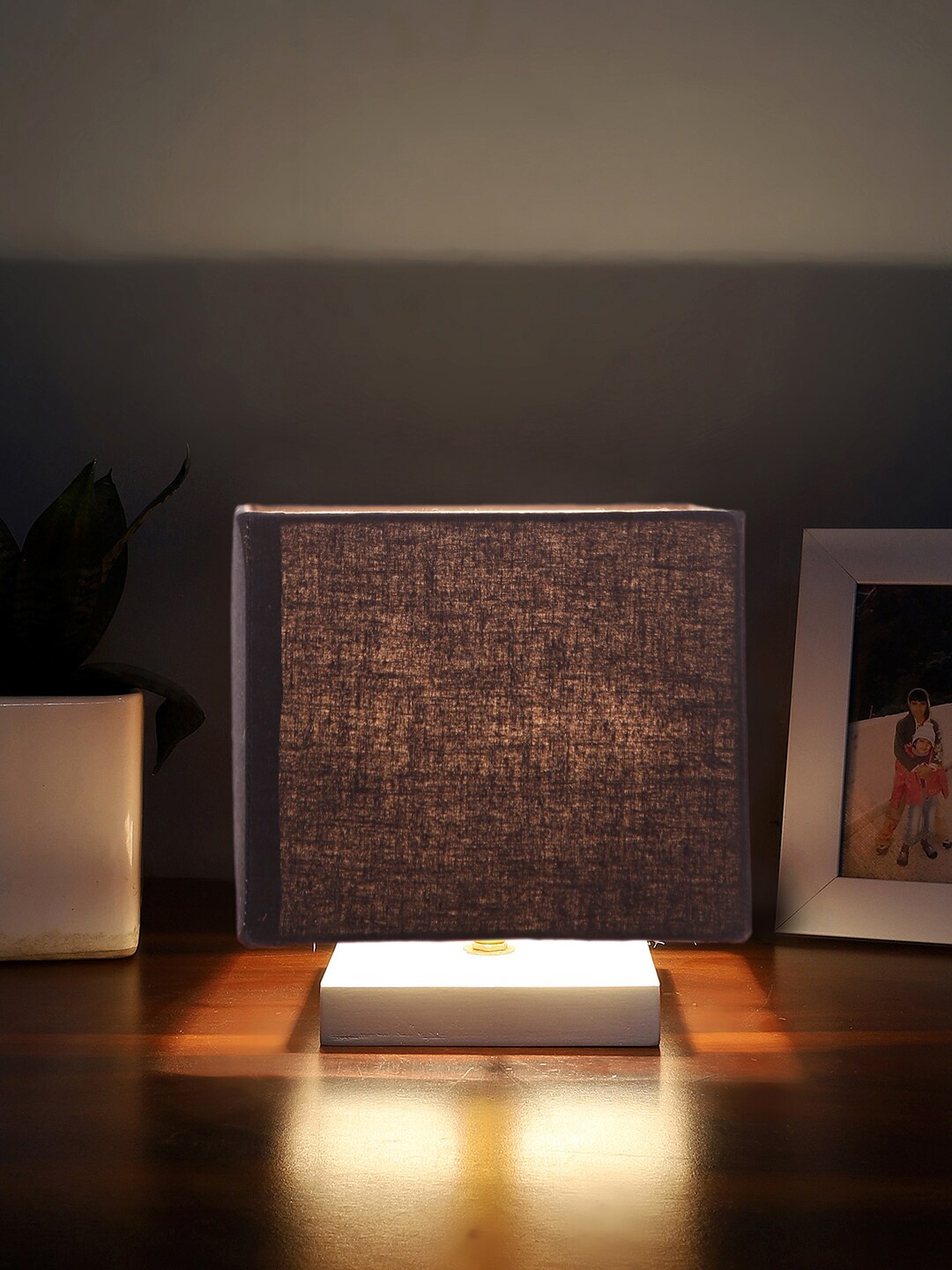 

Devansh Black & White Textured Cotton Table Lamp With Wooden Base