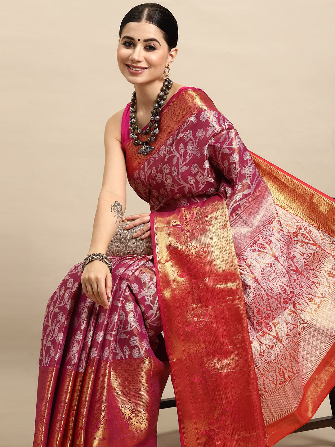 

Silk Land Floral Woven Design Brocade Banarasi Saree, Pink