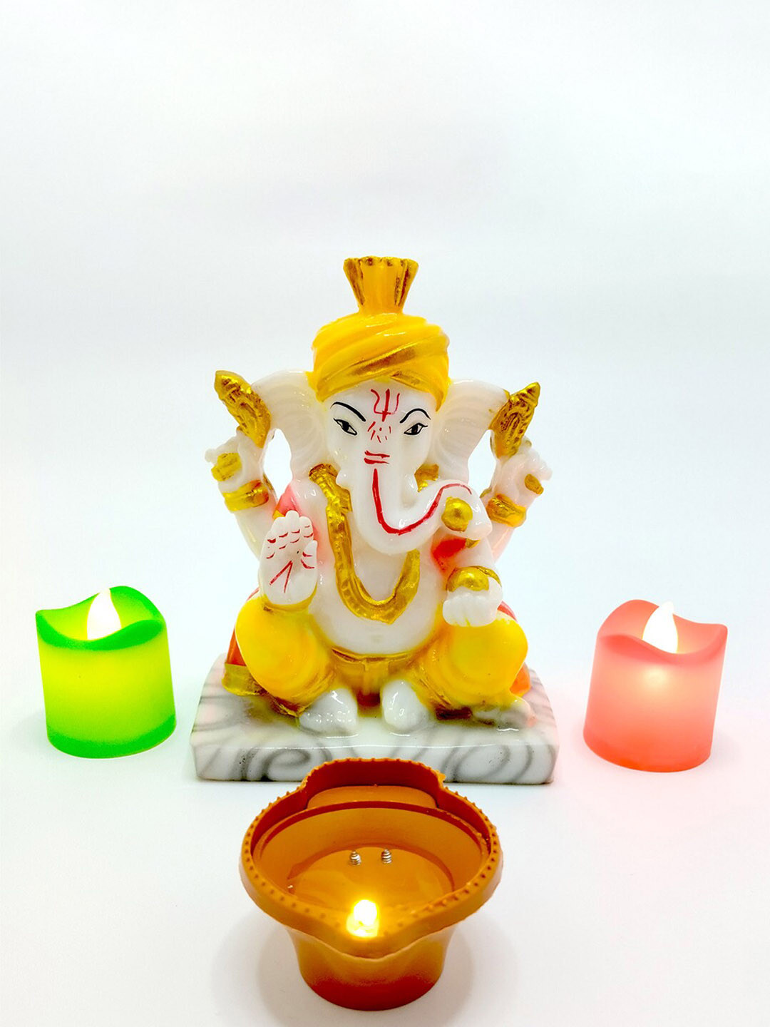 

ZURU BUNCH White & Yellow Ganesh Statue Showpiece