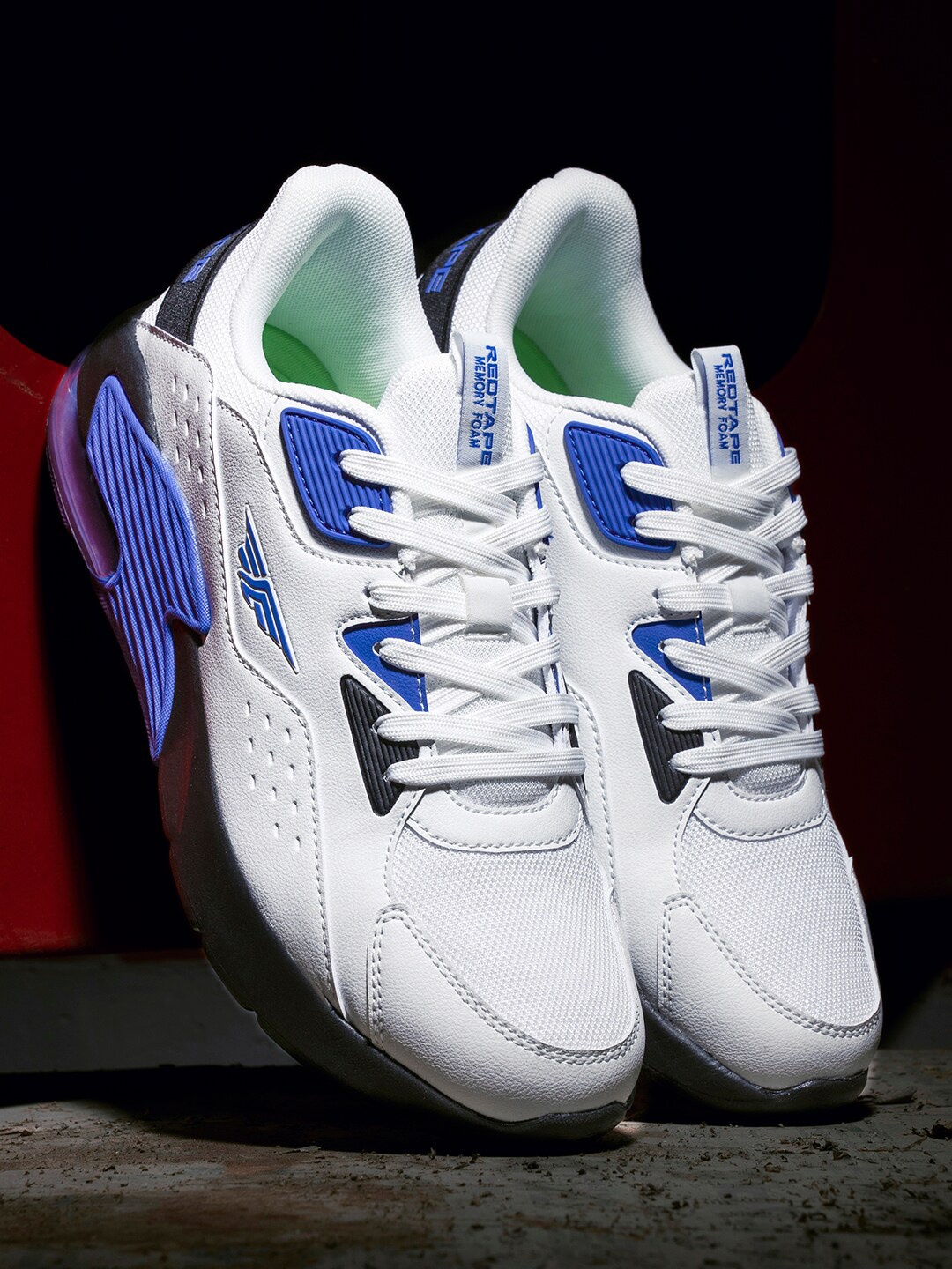 

Red Tape Men Textured Sneakers, White