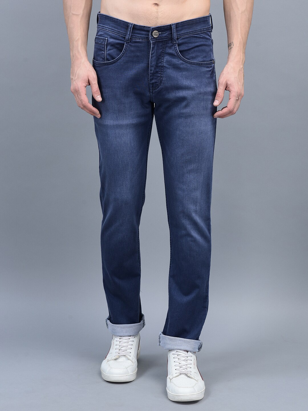 

COBB Men Comfort Slim Fit Clean Look Light Fade Mid-Rise Cotton Jeans, Blue