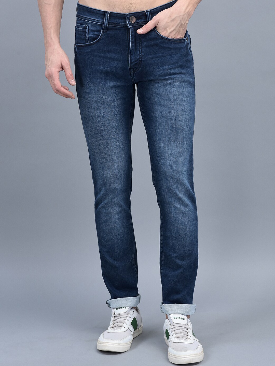 

COBB Men Comfort Slim Fit Clean Look Light Fade Mid-Rise Cotton Jeans, Blue