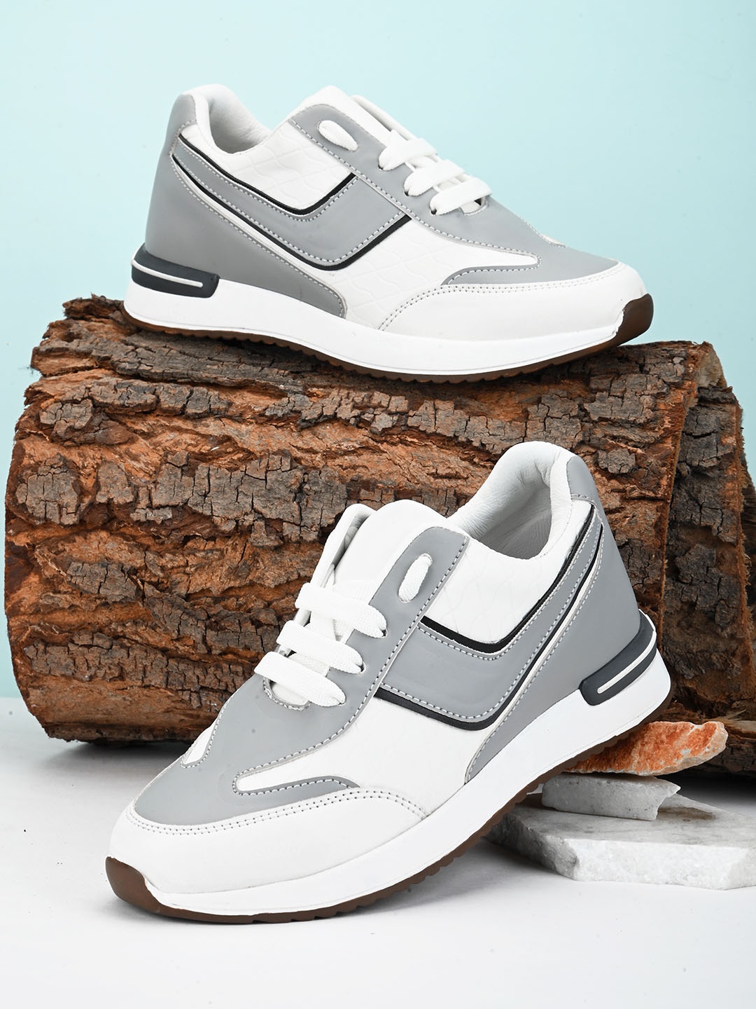 

Longwalk Women Lightweight Running Shoes, White
