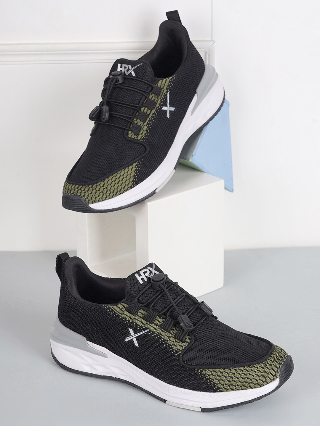 

HRX by Hrithik Roshan Men Black & Olive Green Flyknit Mesh Training Or Gym Shoes