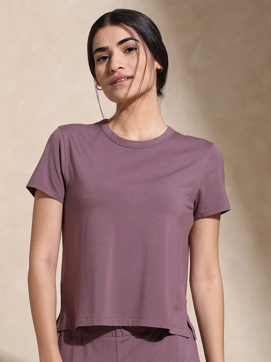 

Silvertraq Round Neck Relaxed Fit Anti Odour T-shirt, Mauve