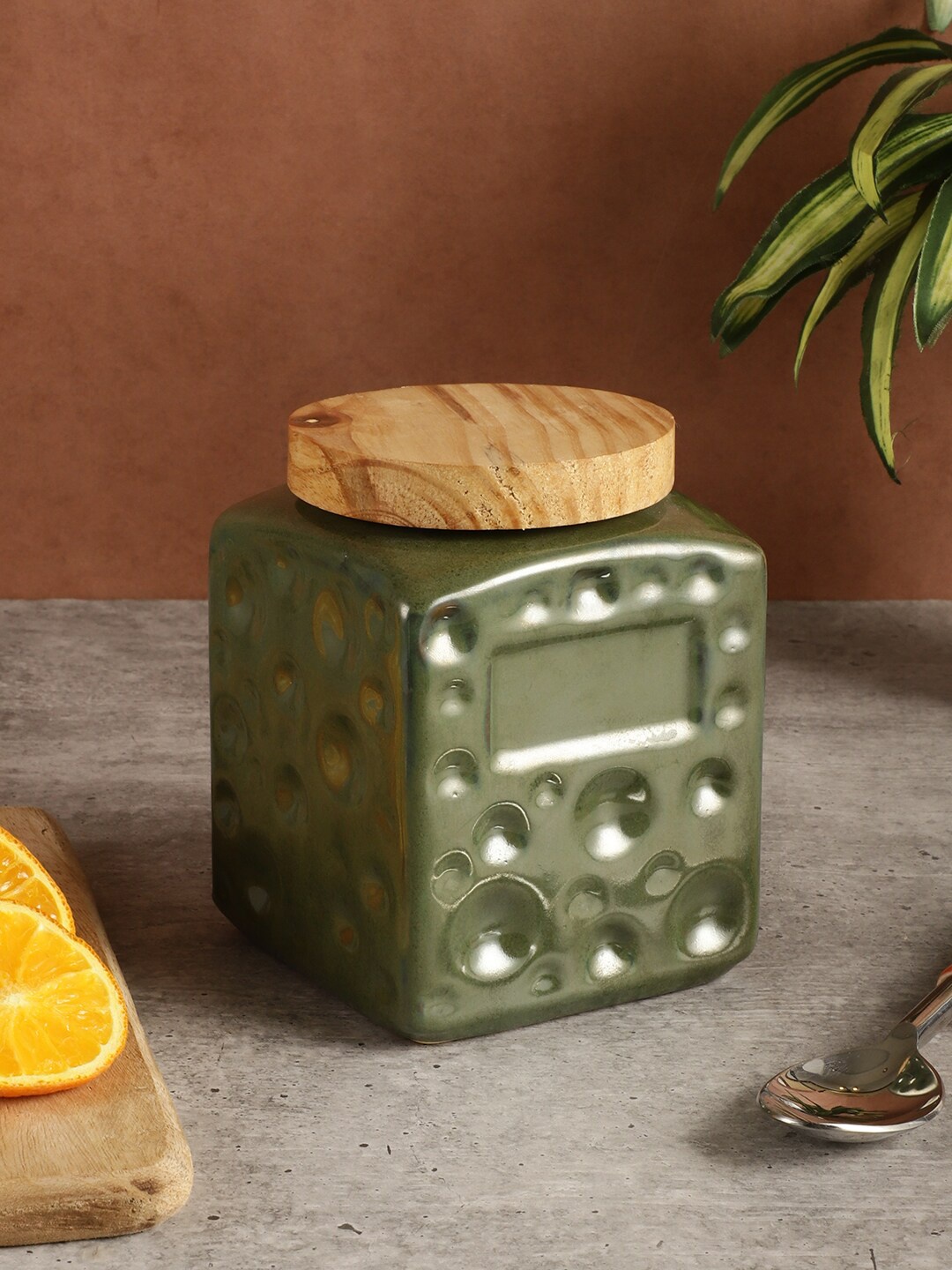 

MIAH Decor Green Textured Ceramic Food Storage Jar With Wooden Lid 700ml
