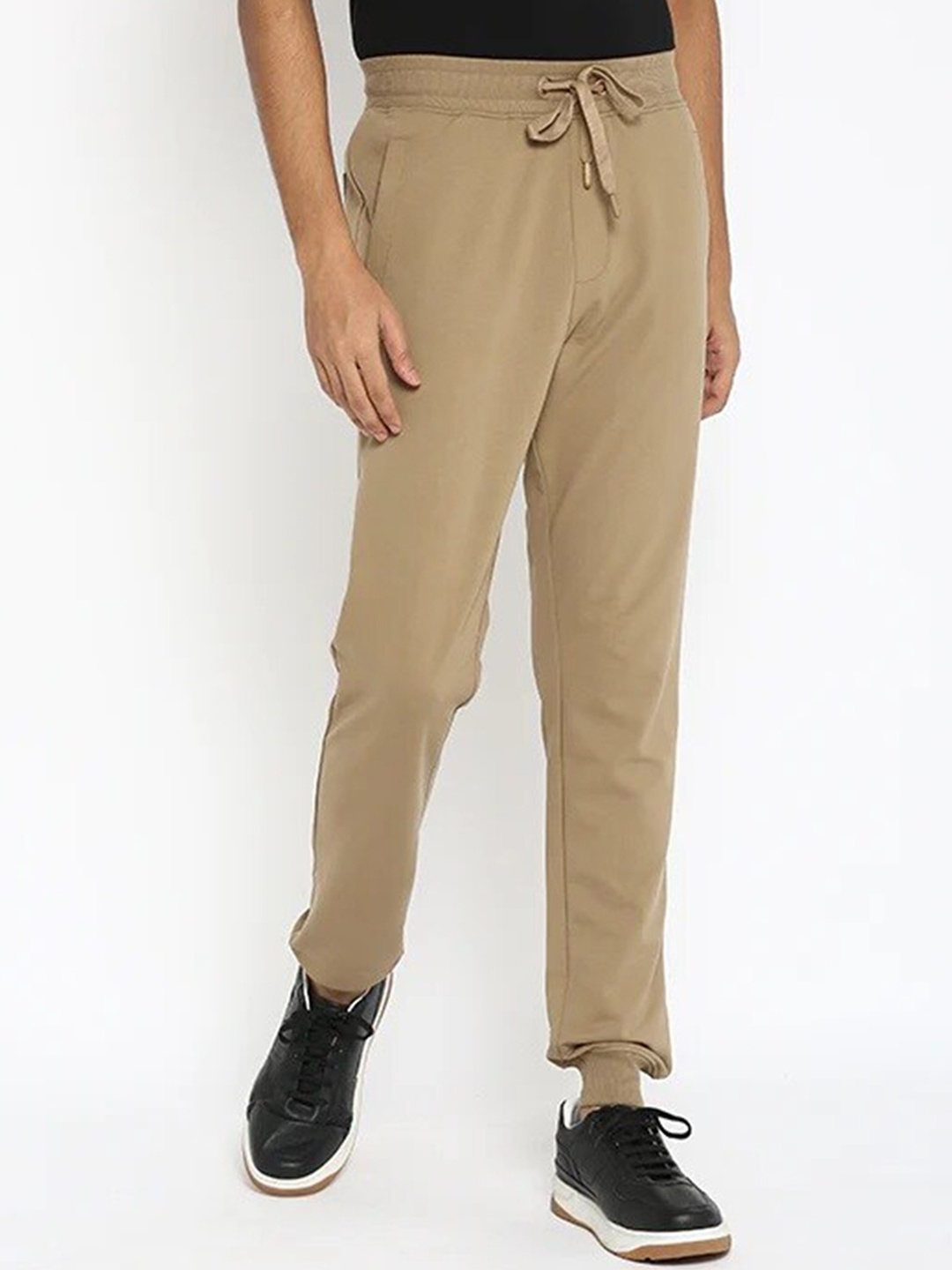 

Muvazo Men Mid-Rise Cotton Joggers, Brown