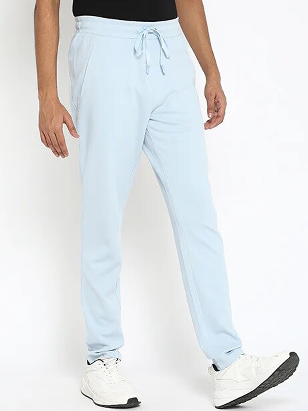 

Muvazo Men Mid-Rise Cotton Track Pants, Blue
