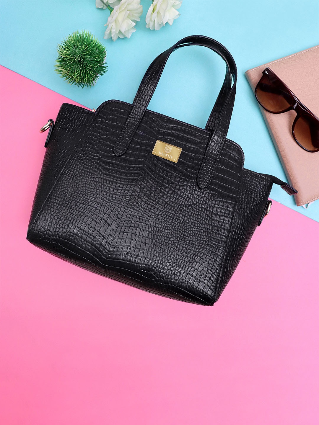 

KAAYTEE Textured Structured Handheld Bag, Black