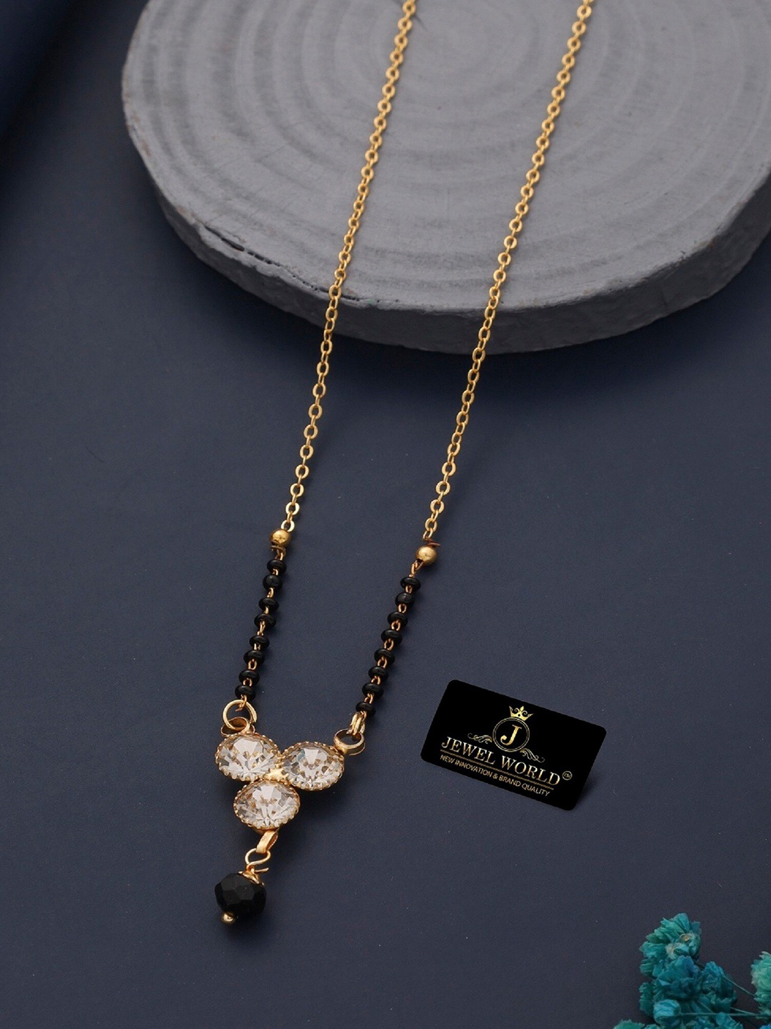 

JEWEL WORLD Gold-Plated Stone-Studded & Beaded Mangalsutra