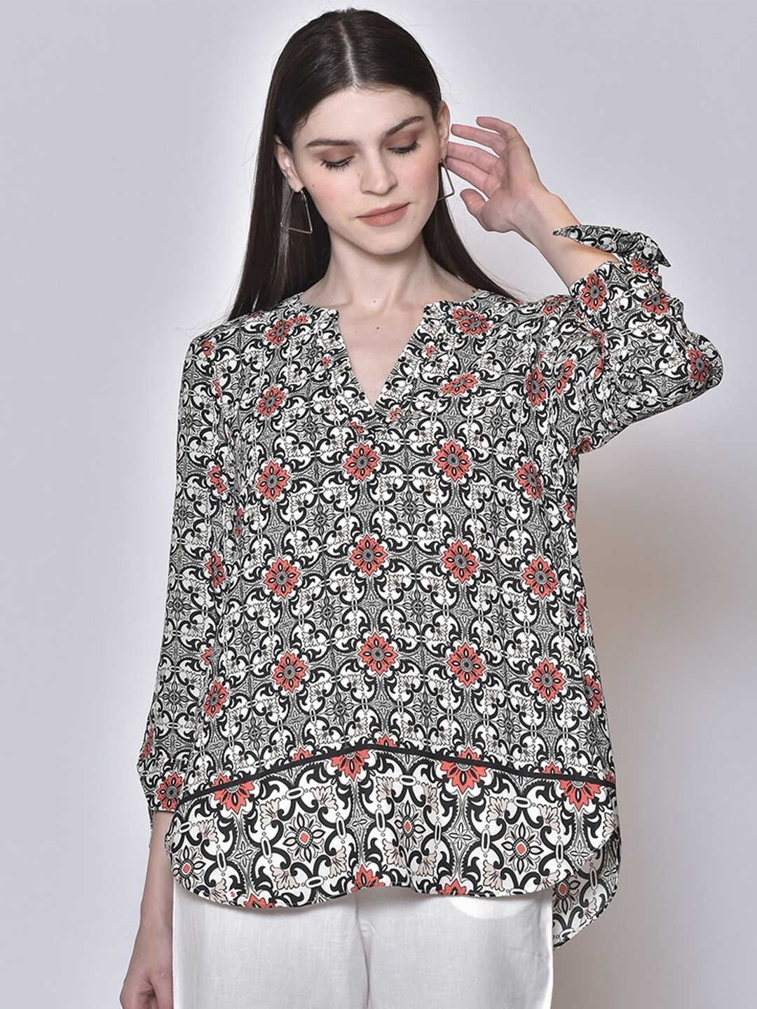 

250 DESIGNS Ethnic Motif Printed Mandarin Collar High-Low Top, Black