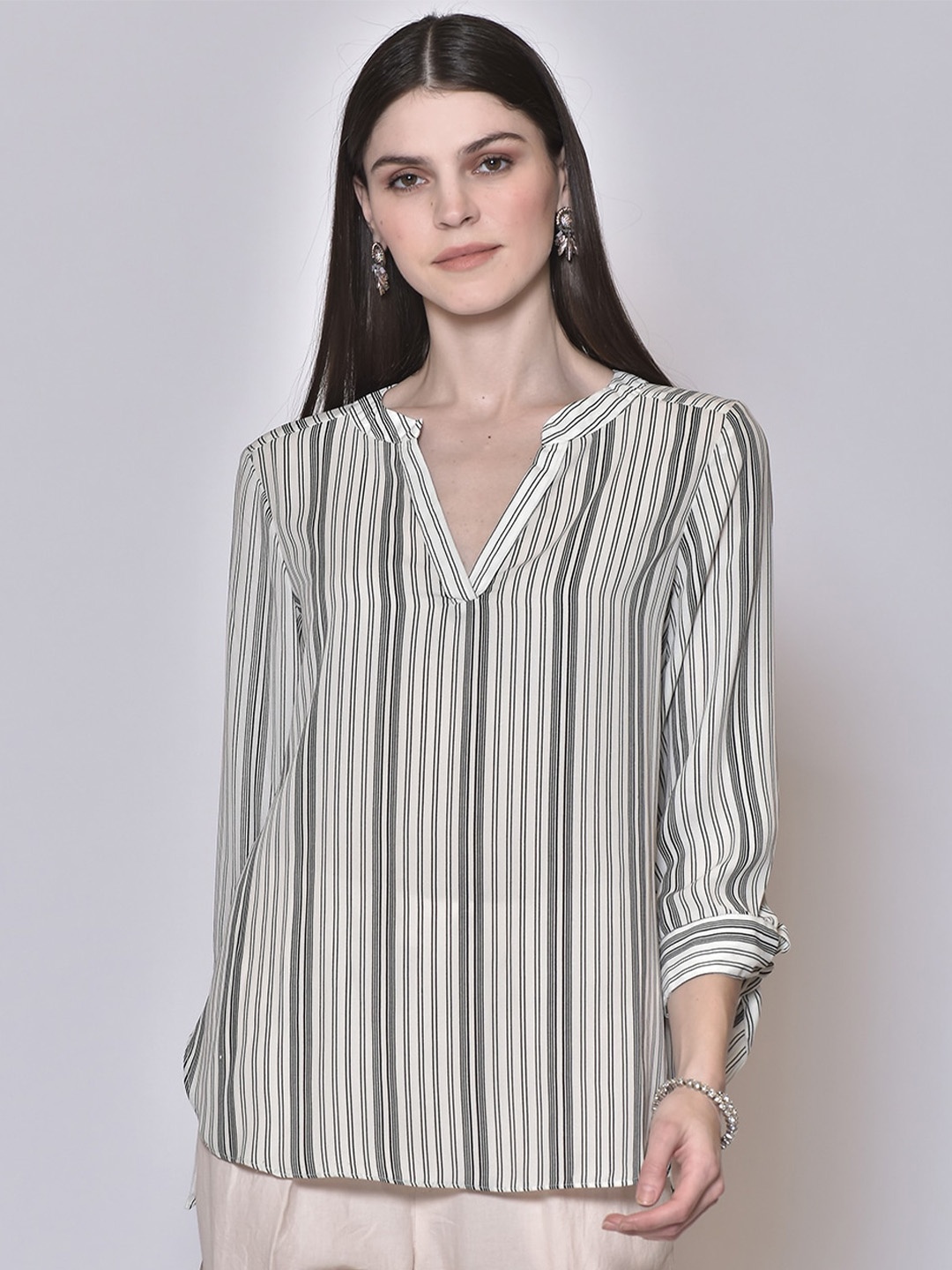 

250 DESIGNS Striped Mandarin Collar Top, White