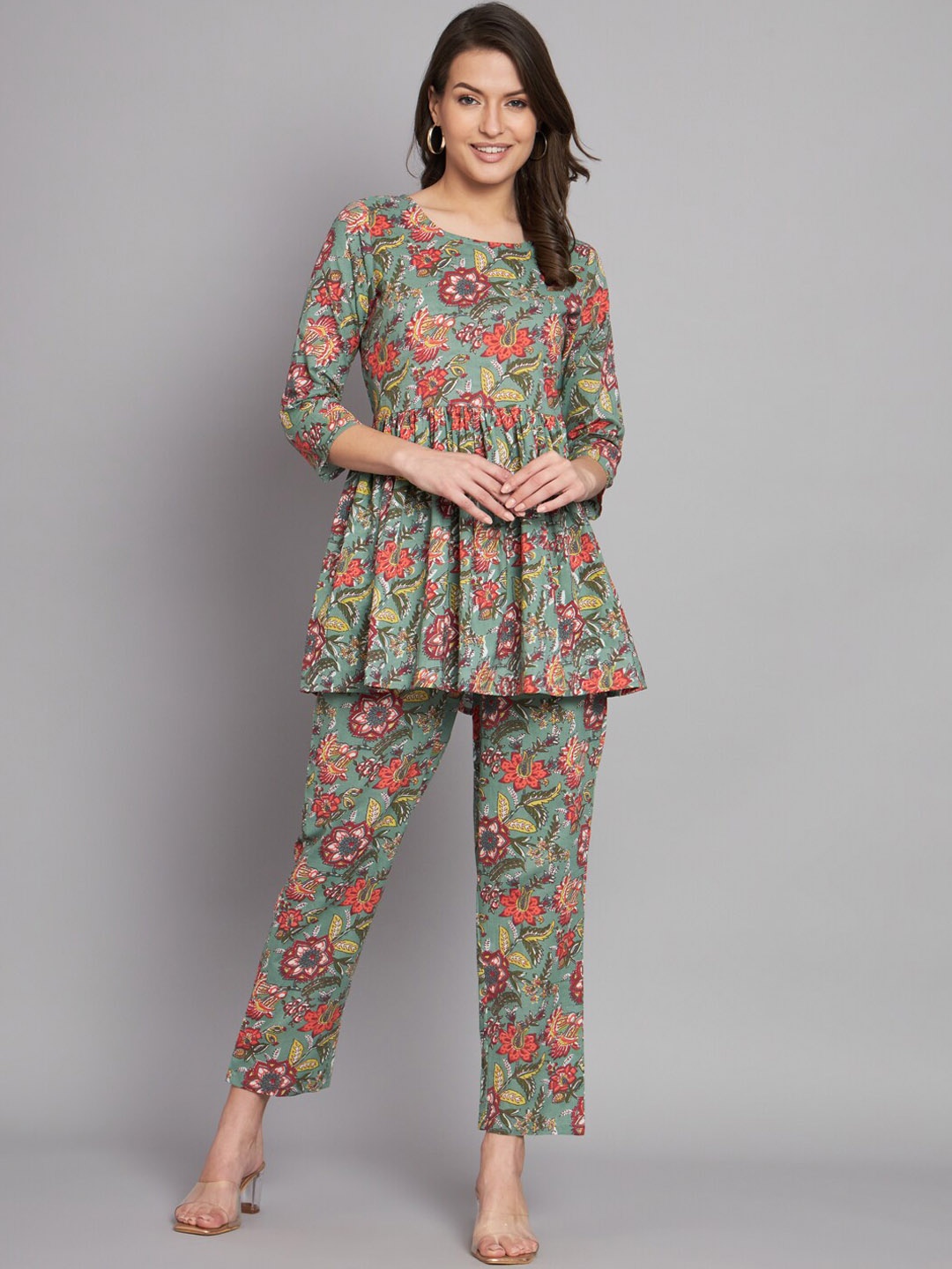 

Vastralay Floral Printed Pure Cotton Top With Trouser, Olive