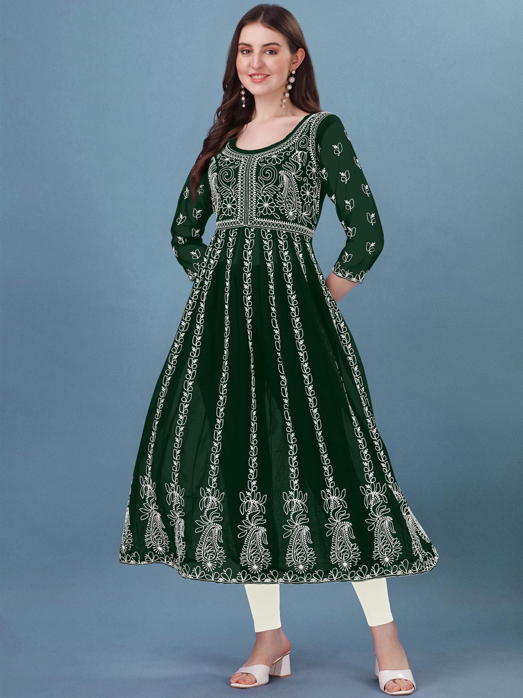 

Shree Ramkrishna Fab Paisley Embroidered Chikankari Georgette Anarkali Kurta, Green