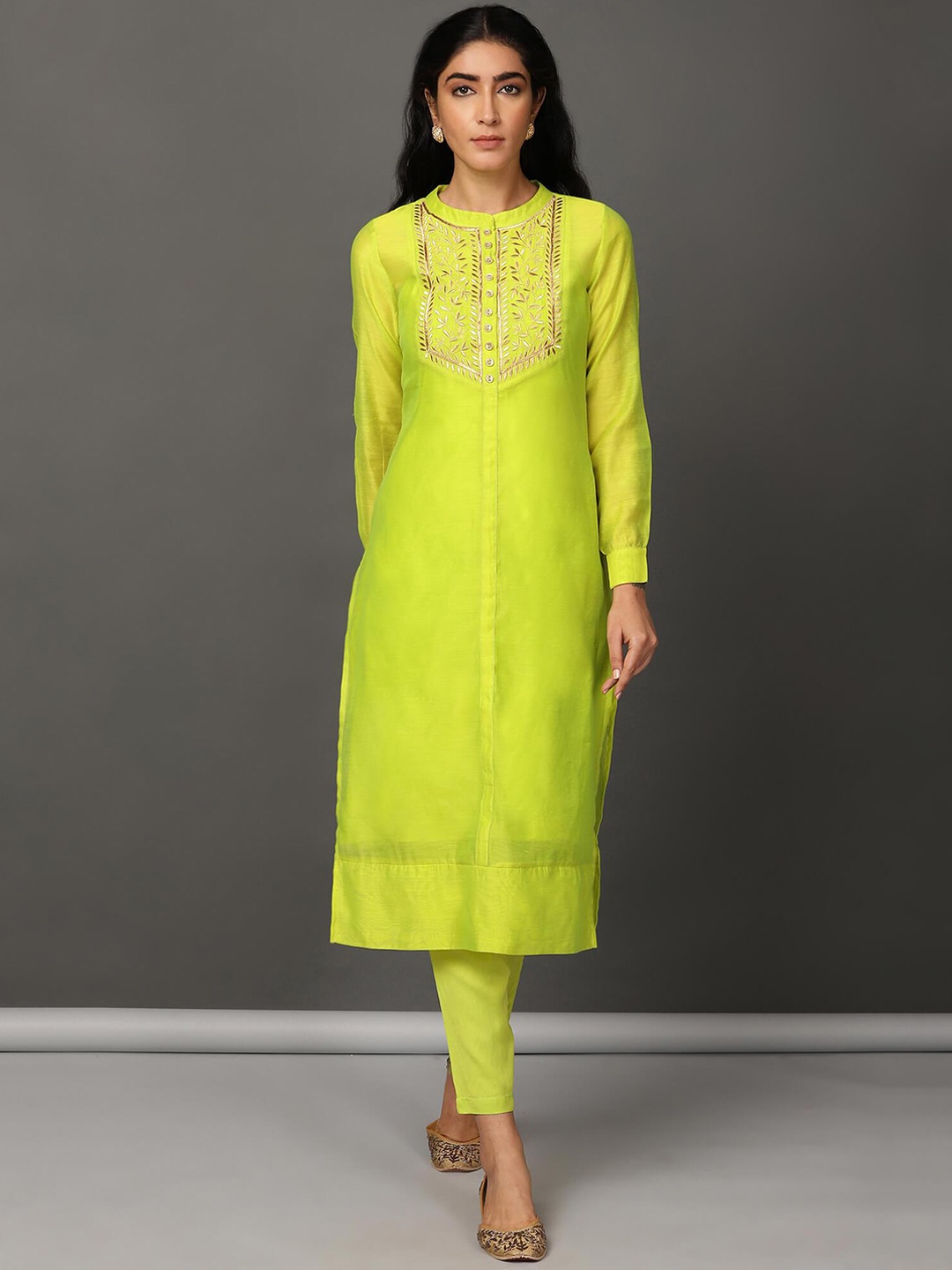 

NUHH Ethnic Motifs Yoke Design Thread Work Kurta With Trousers, Lime green