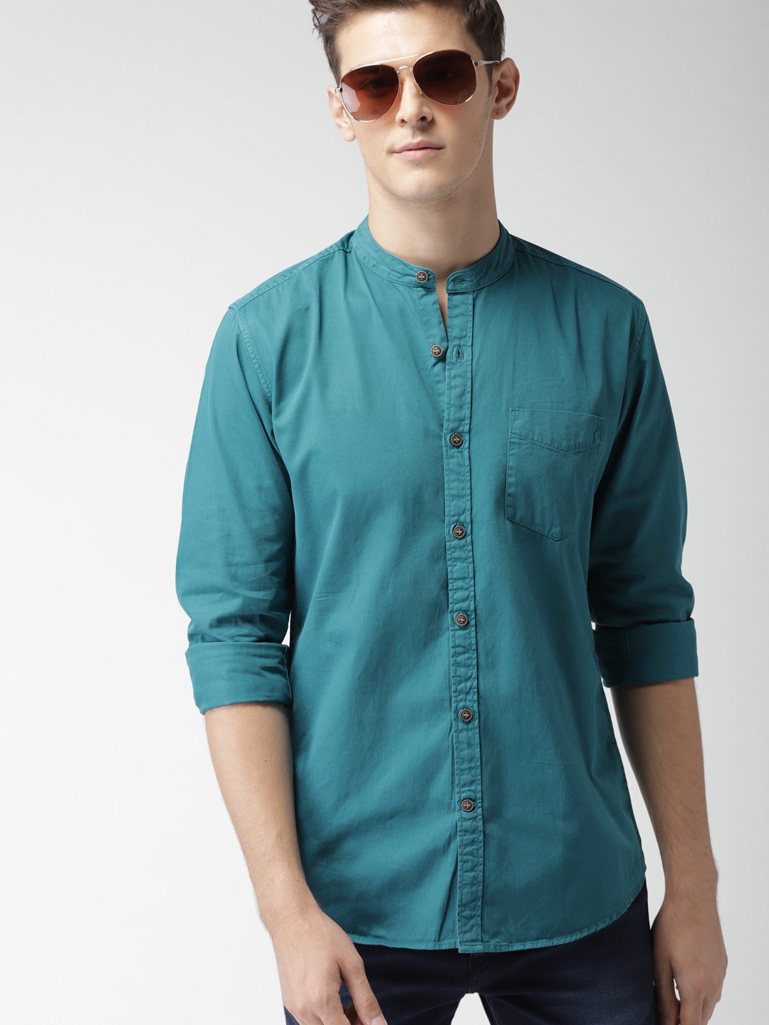 

Mast & Harbour Men Green Slim Fit Solid Casual Shirt