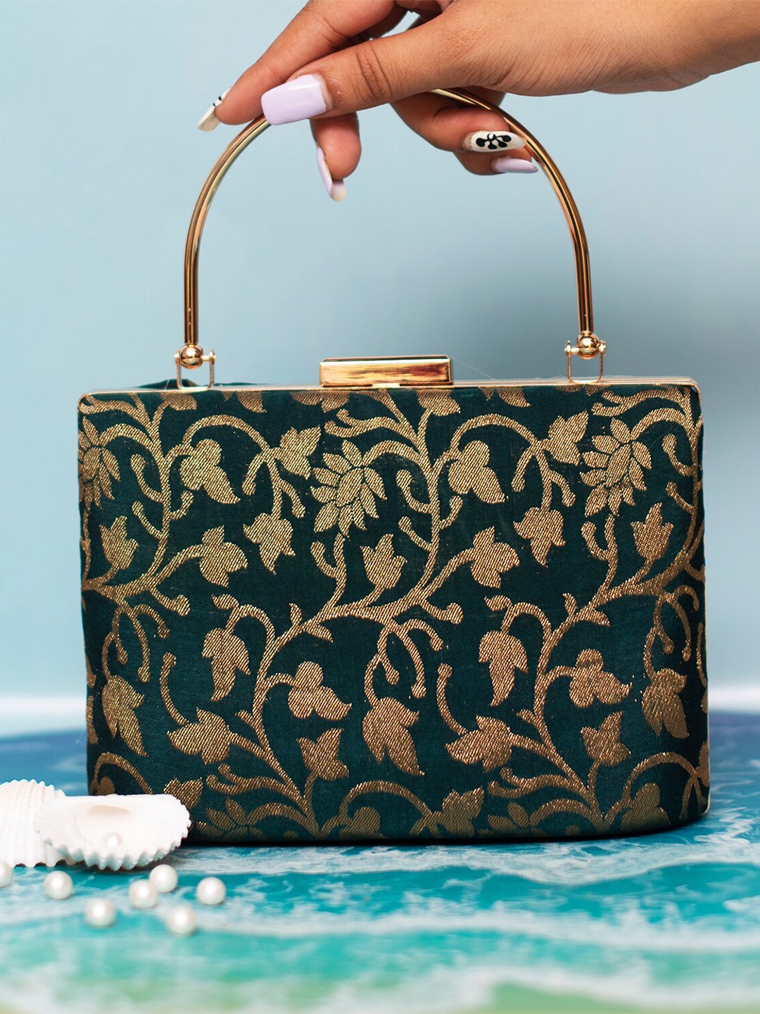 

ARTKLIM Embroidered Box Clutch, Green