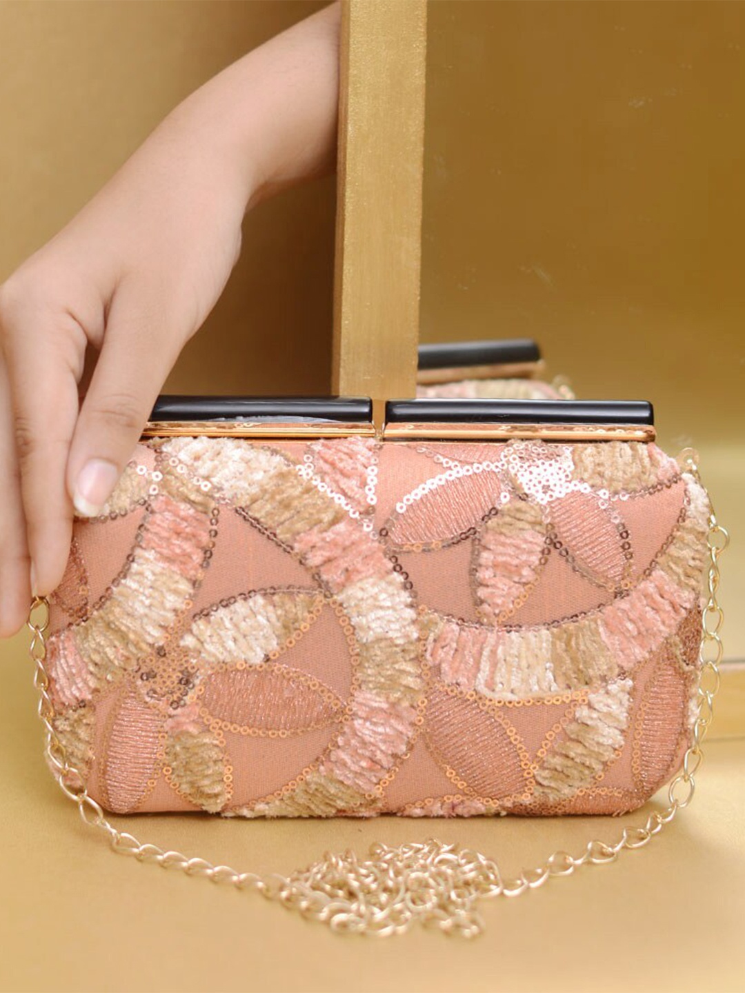 

ARTKLIM Embellished Box Clutch, Pink