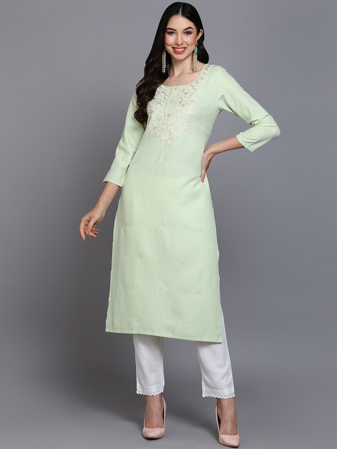 

AHIKA Ethnic Motifs Embroidered Kurta, Lime green